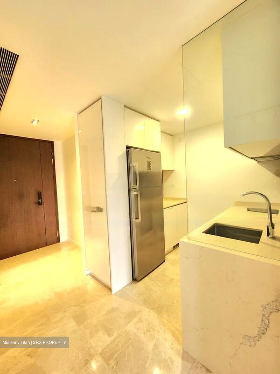Amber 45 (D15), Apartment #468492131